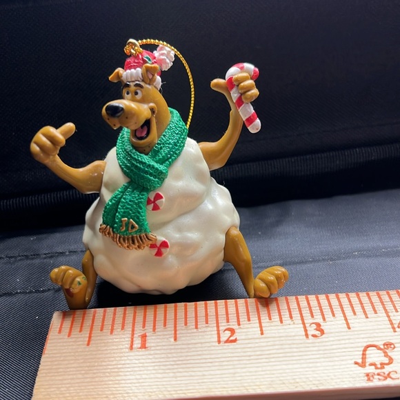 Scooby Doobie Doo Christmas tree ornament 2002 - Picture 8 of 9